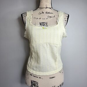 Love Poem Butter Yellow Lace Trim Camisole Top Sz L